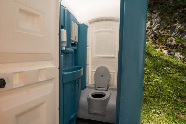 Best Portable restroom trailer rental  in Kingstown, MD